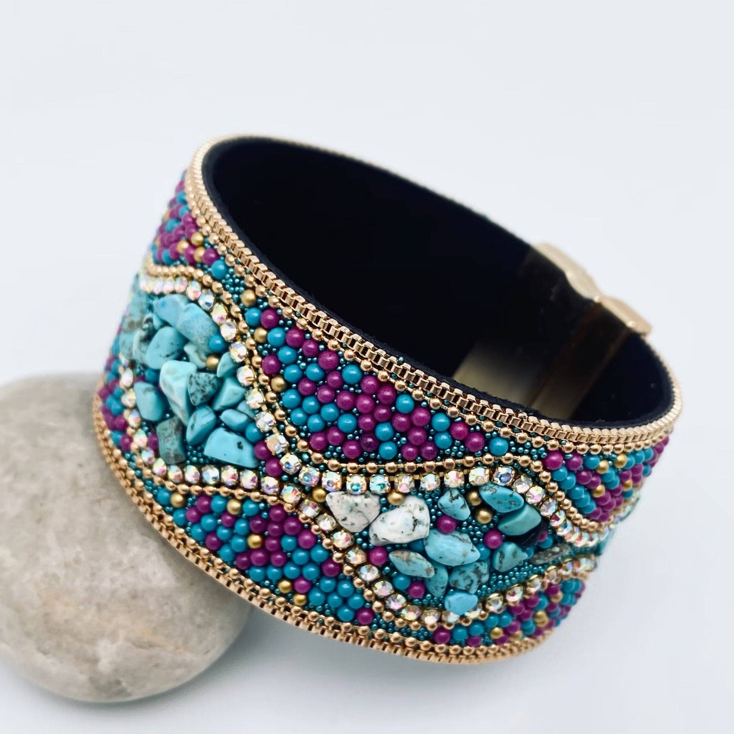 Mio Queena - Wholesale Bangle Bracelet - Boho Handmade Gravel Beads Magnetic Buckle Bangle - BJ/LB/CS7