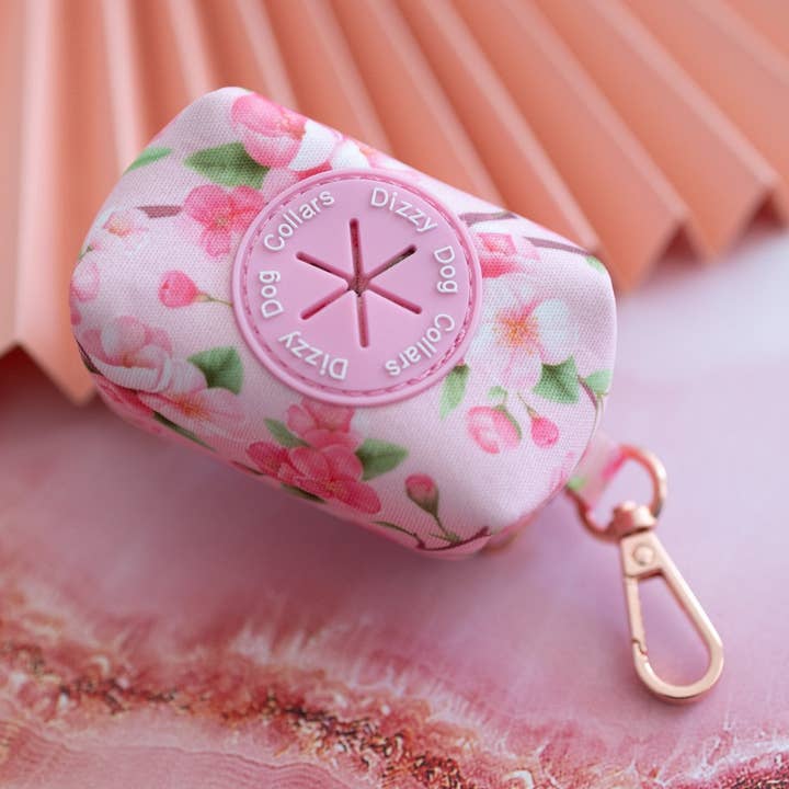 Affaldsposeholder | Sød Sakura for engroshandel hos Dizzy Dog Collars