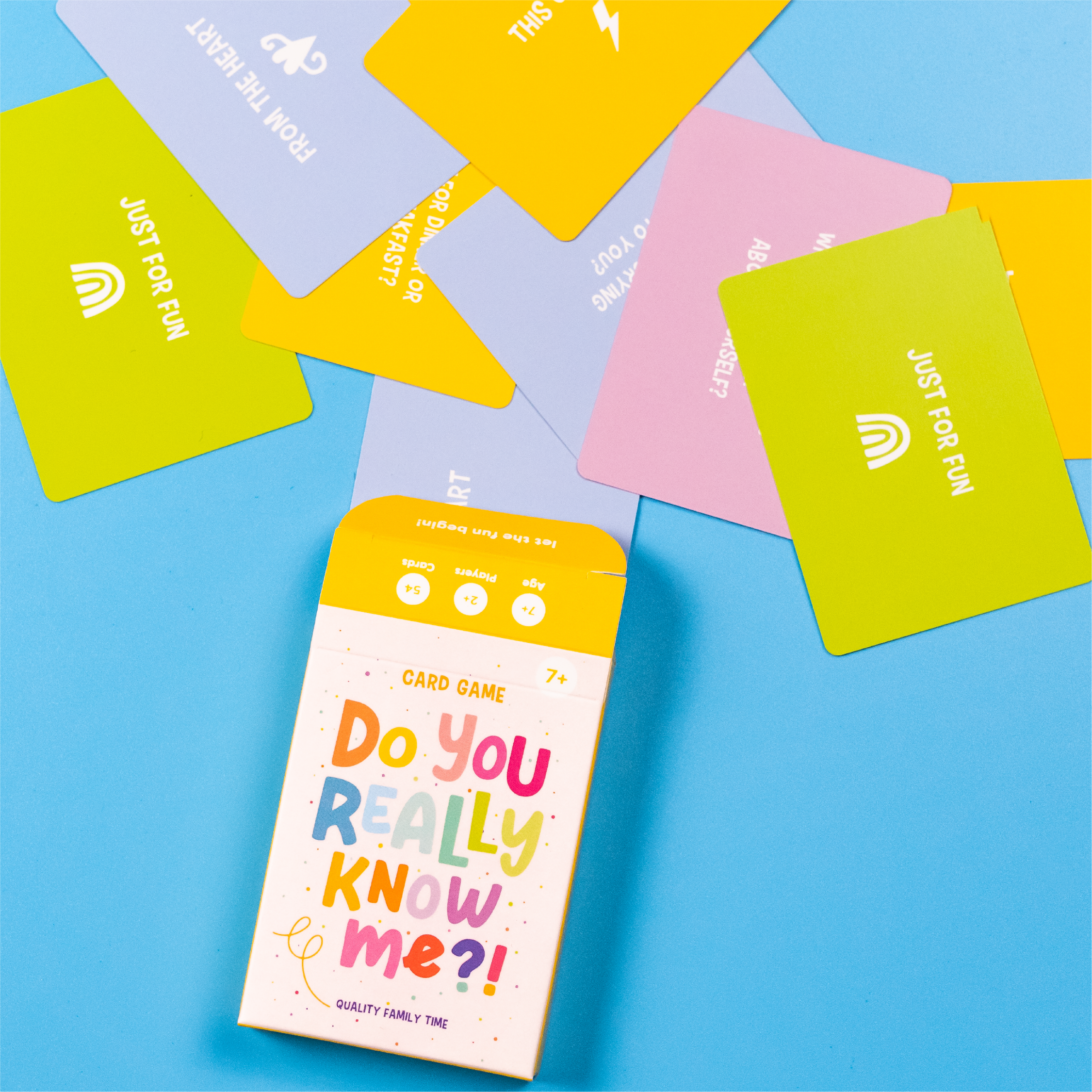 Explore. Learn. Observe. - Wholesale Card Game - Do You Really Know Me?! | Family Conversation Card Game5