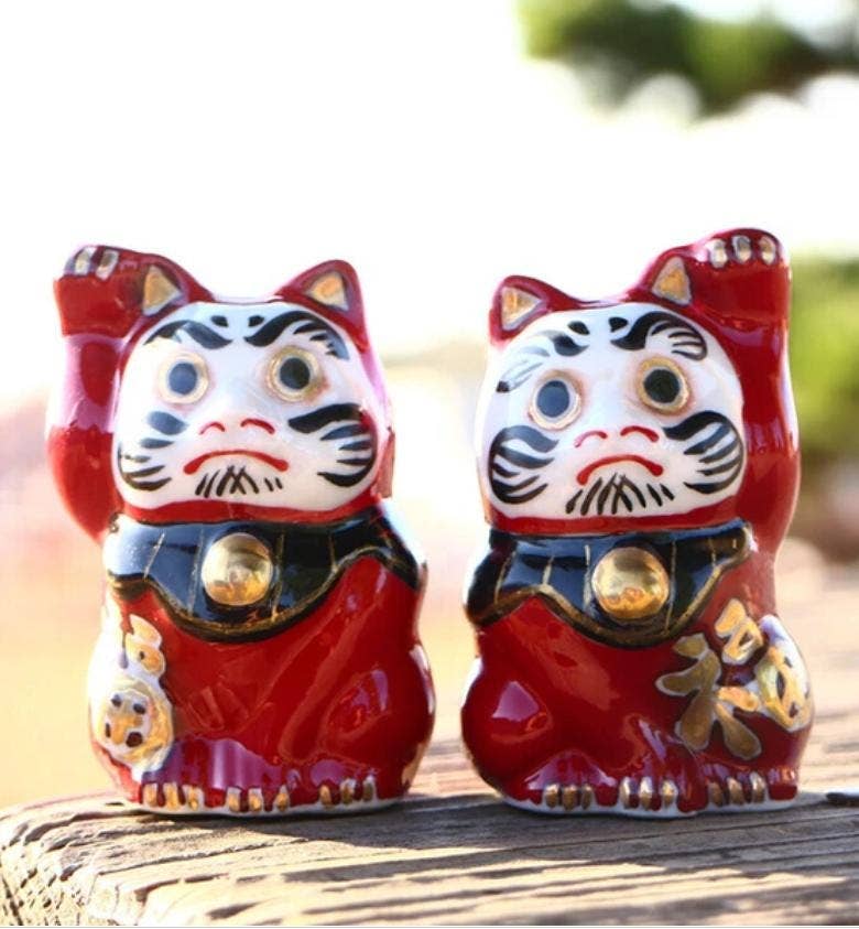 TheKutaniAtelier – wholesale Decorative figurine – Kutani Ware Maneki Neko Daruma Cat Porcelain Figurine0