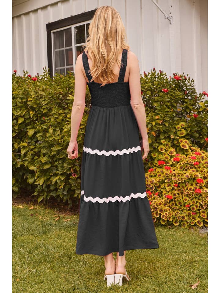 Oddi - Wholesale Dress - Women's - Plus Solid Tiered Midi Dress