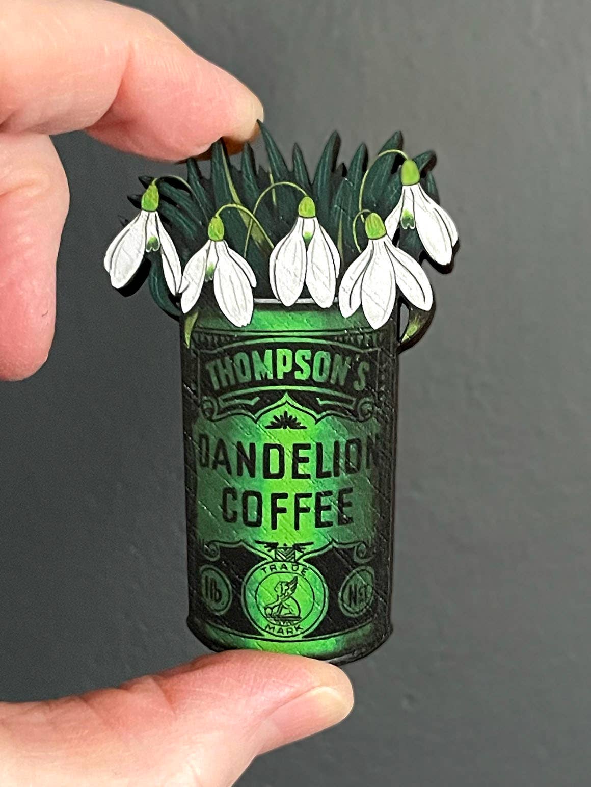 Su Owen – wholesale Brooch – Vintage Flower Wooden Pin Badge - Snowdrops4