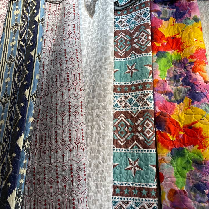 home mart goods - Wholesale Bedding Set - 5pcs Assorted Soft Plush Cozy Bed Quilt Sets Queen Size9