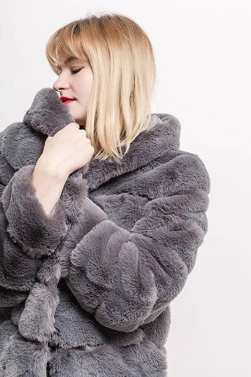 LOOWIE - Wholesale Fur/Faux Fur Coat - Women's - 49056 Loowie Faux Fur Long Coat with Hood2