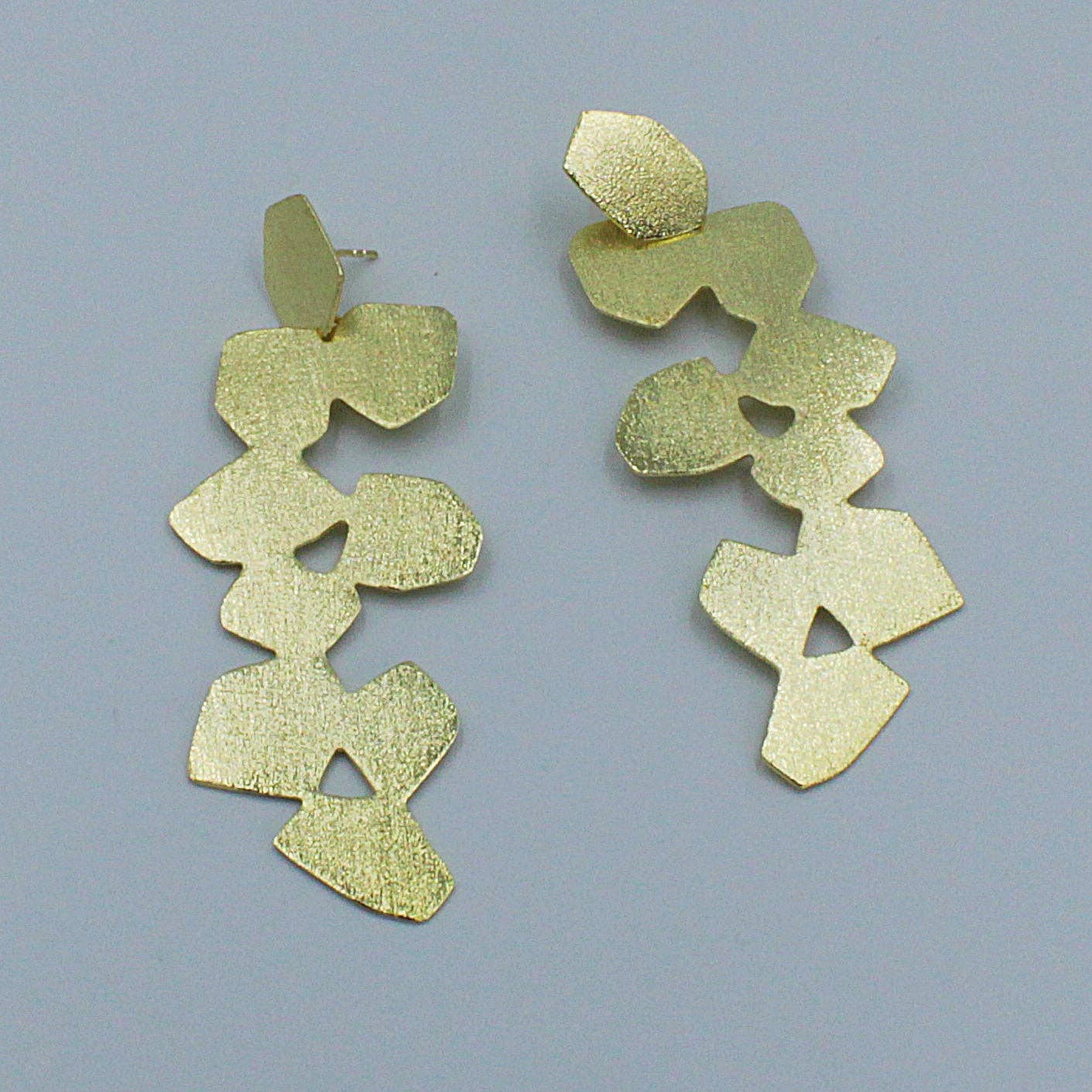 LA MAR - Wholesale Dangle Earrings - MÓDENA earrings gold-plated - Designed with character0