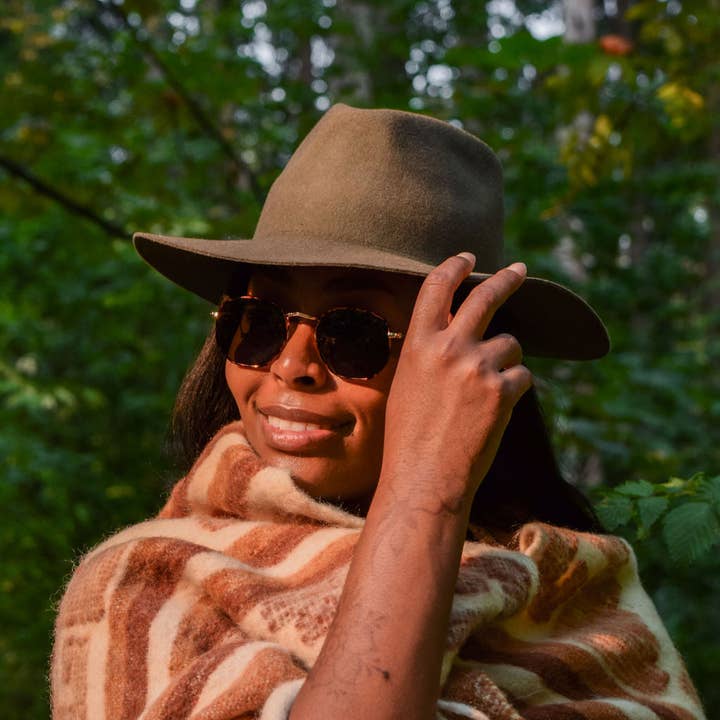 Wylde Brigade – wholesale Throw blanket – Jalapa Wool Blanket4