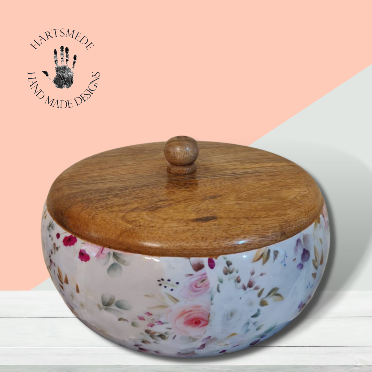 Hartsmede – Engroshandel Serveringsskål – Stor træ serveringsskål sæt med låg & skeer salatskål3