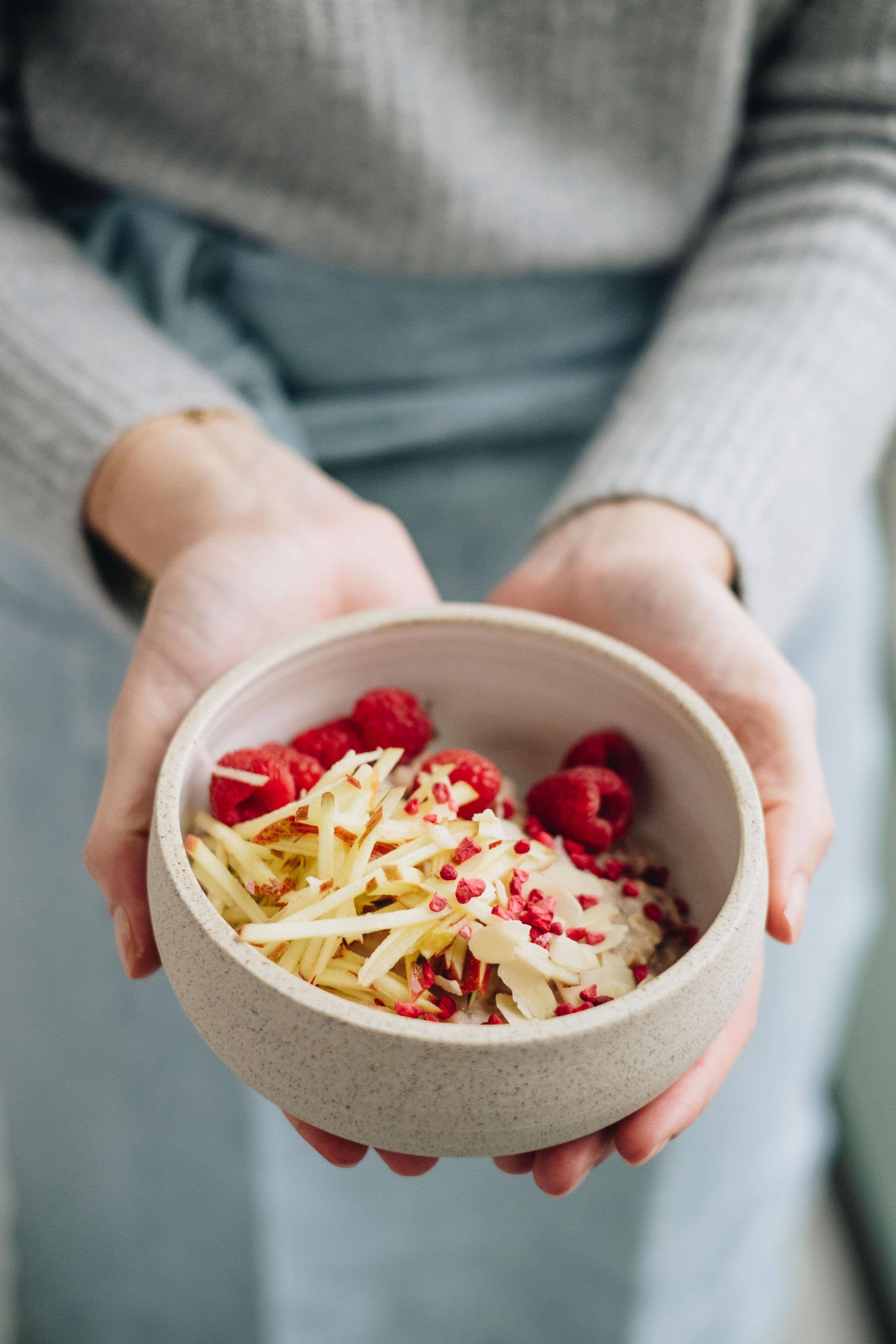 GR'EAT Granola - Wholesale Breakfast Cereal - PORRIDGE 400g - Raspberry • Almond • Acerola2