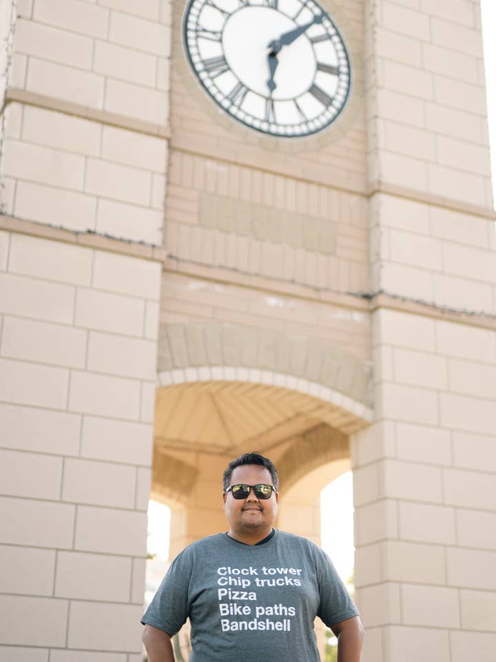 Cabin Design Co - Wholesale Screen Printed T-Shirt - Unisex - Cornwall Favourites Shirt1