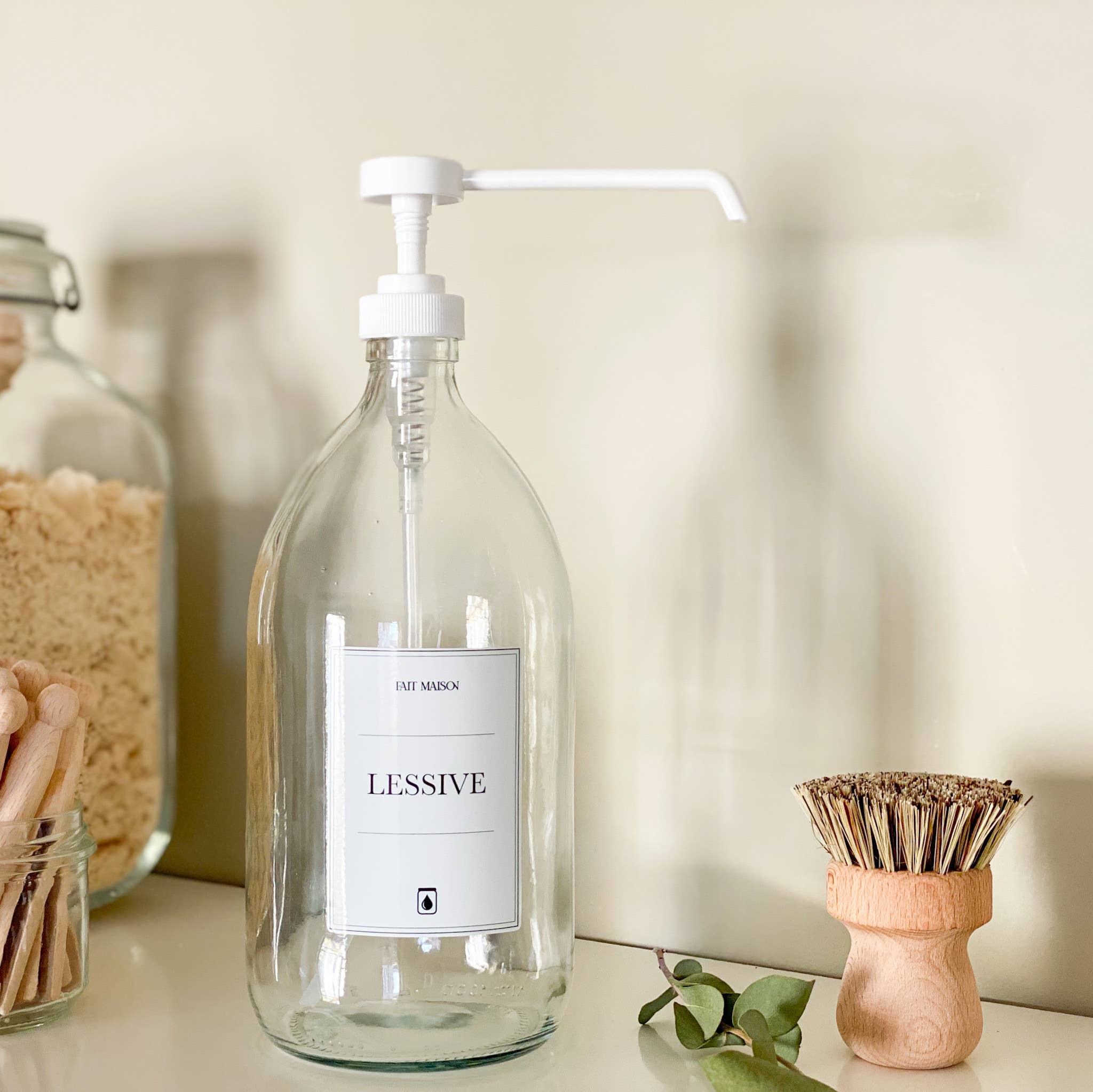 Little Pots - Wholesale Soap Dispenser - 1L refillable white glass dosing pump bottle3