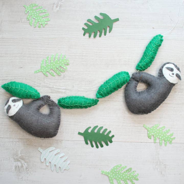Crafty You Crafty Me - Wholesale Craft Sewing Kit - Sloth Felt Garland Kit4
