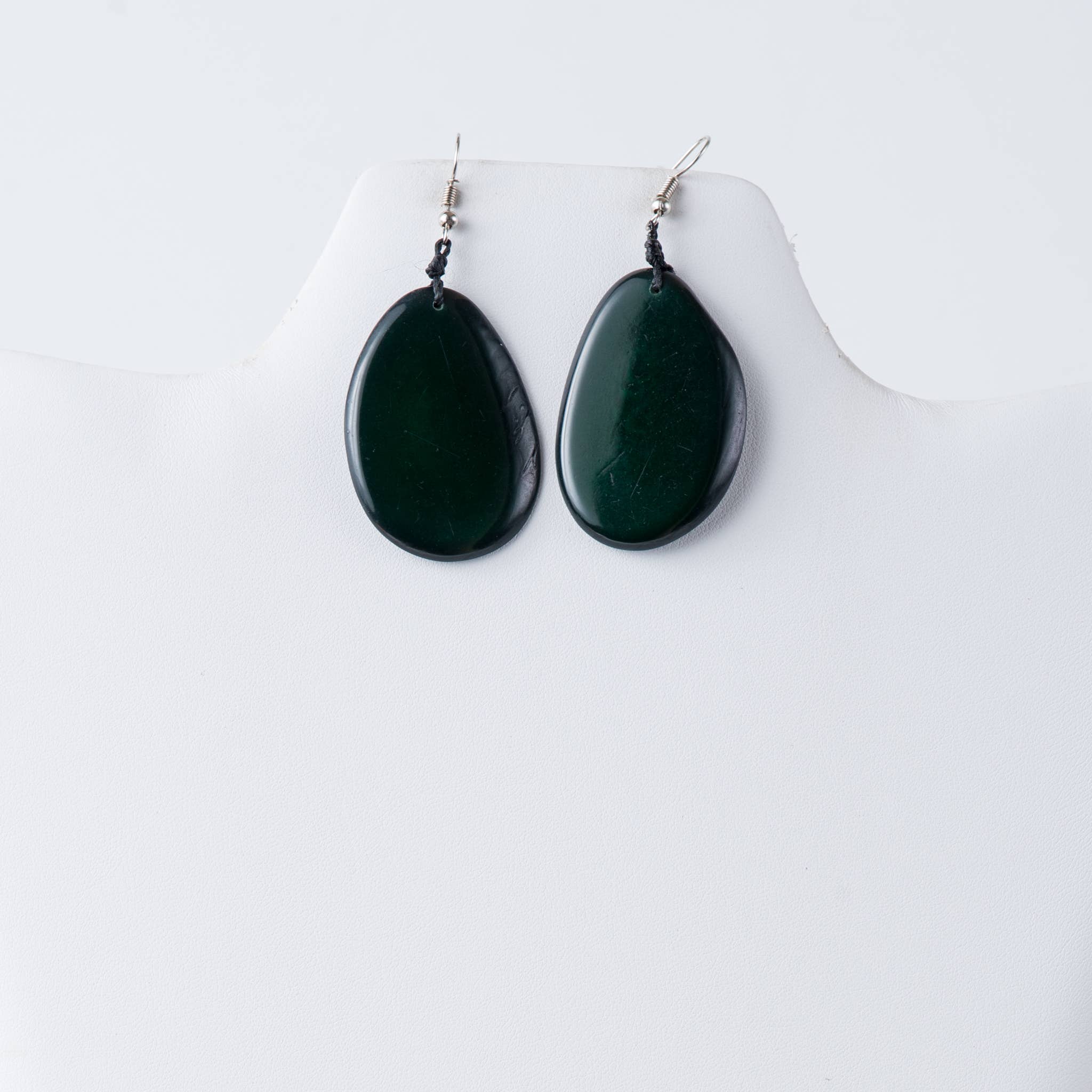 TaguArtsy - Wholesale Hangende/ronde oorbellen - Tagua Slice milieuvriendelijke oorbellen30