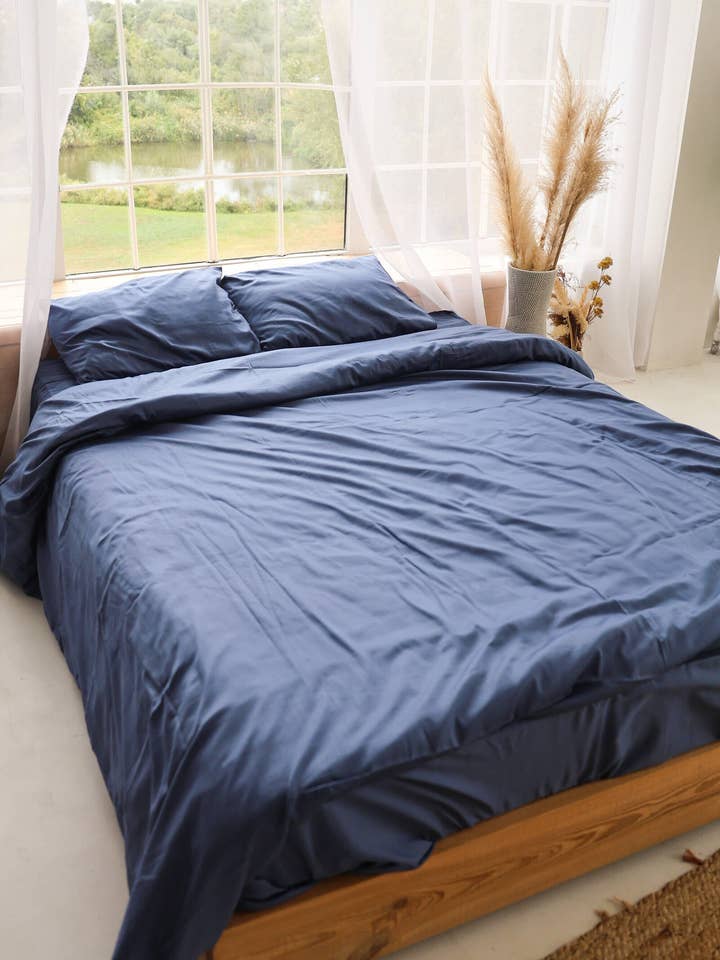 Juego de sábanas Luxe Sateen azul marino para venta al por mayor de Nich Linen