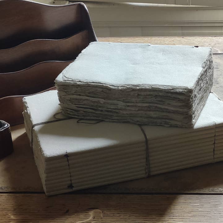 Epigram - Wholesale Sketchbook/sketchpad - Thick Plain Parchment Paper Notebook Antique Book XL2