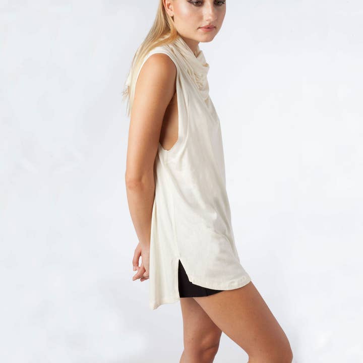 Echape Top - Elfenbein für den Großhandel von LÂCHER PRISE APPAREL