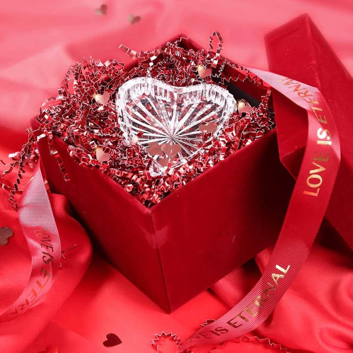 Posh Paper - Wholesale Gift Bag - Valentine's Day Crinkle Paper Shredded Gift Basket Filler, 1 LB