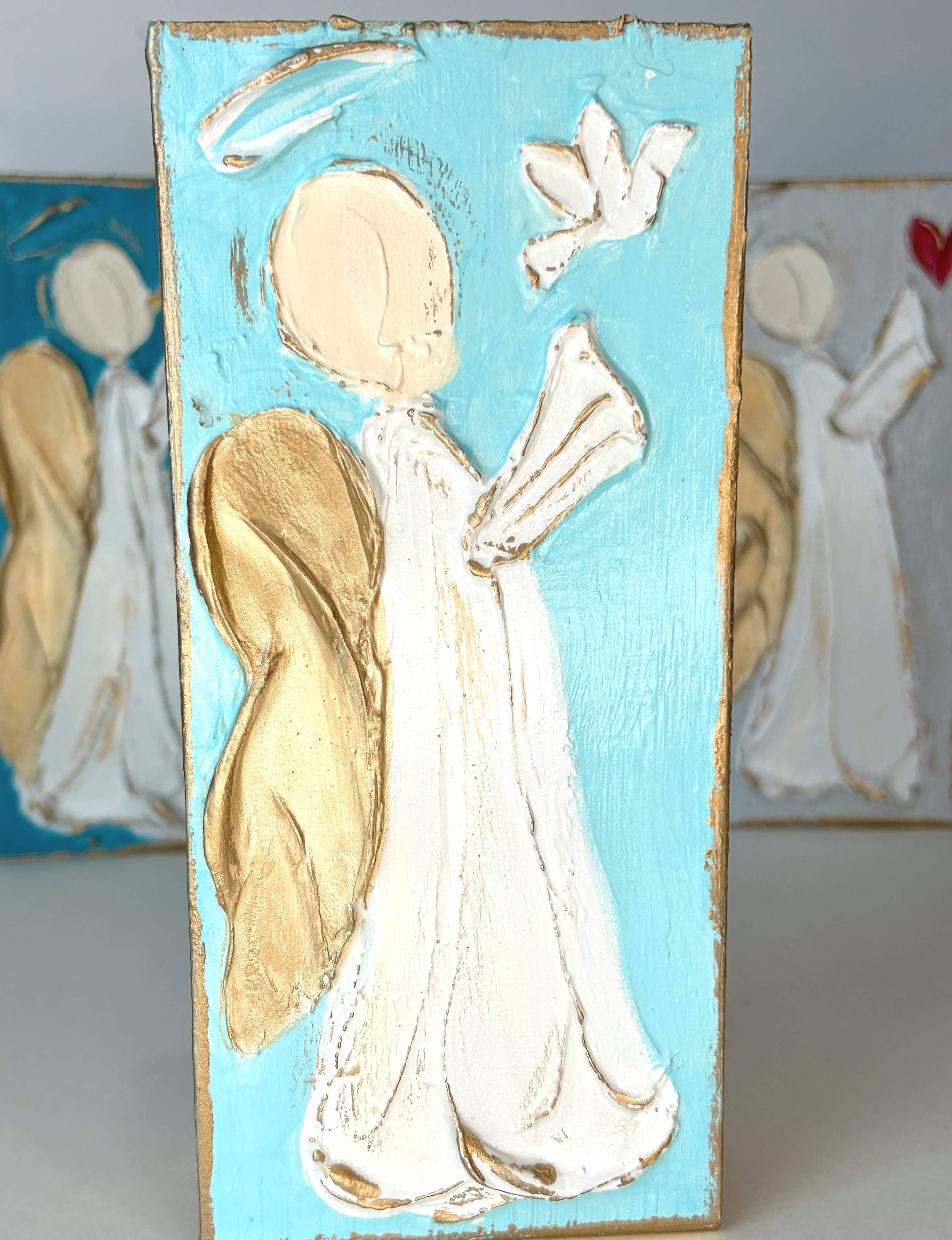 Coddiwomple – wholesale Christmas decoration – Angels of love, joy, & peace | angel heart dove trumpet horn2