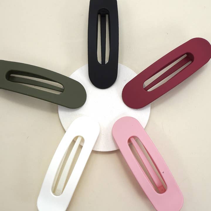 JOSSLYN by wall to wall - Wholesale Hair Clip - Women's - LARGE OVAL LAY DOWN FLAT HAIR CLAW CLIPS | 40H9163