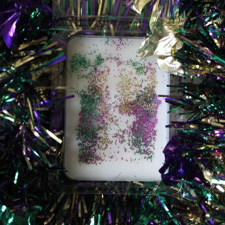 Positive Vibez Only, LLC - Wholesale Jar/Filled Candle - King Cake Scented Soy Candle