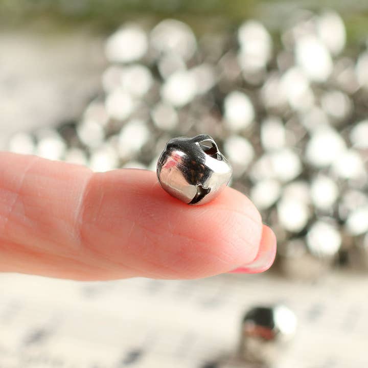 Factory Direct Craft - Wholesale Ornament set - 13mm Silver Jingle Bells (Pack of 144 bells)1