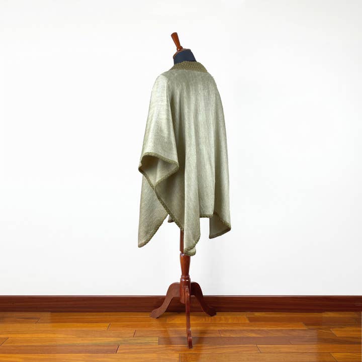 ECUALAMA - Wholesale Poncho - Women's - Baby Alpaca Wool Unisex Cape Poncho - Golden Color