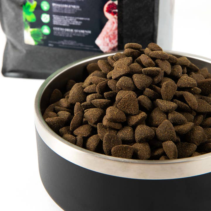 Perla PetFood - Wholesale Pet Treats - Dog - Adult sensitive dog kibble - Grass-fed lamb2