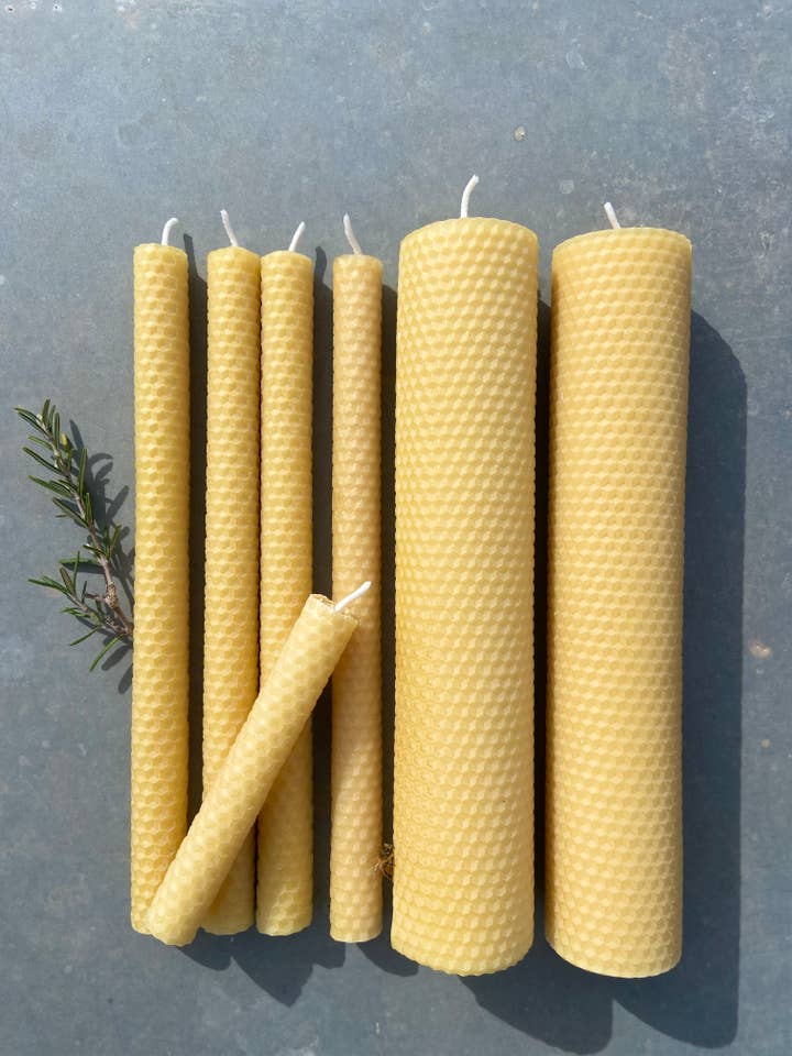 Noon "70H" - Beeswax candle (approximately 300g) for wholesale by La Manufacture du Miel