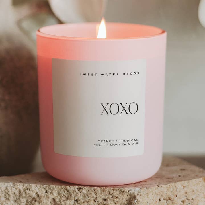 XOXO 15 oz Soy Candle, Matte Jar - Valentine's Day & Gifts for wholesale by Sweet Water Decor