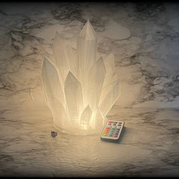 3D-gedruckte große kabellose Kristalllampe mit LEDs und Fernbedienung und andere Ergebnisse für spectrum led im Großhandel. Kostenlose Rücksendungen und 60-Tage-Zahlungsziel auf Faire im Trend auf Faire.