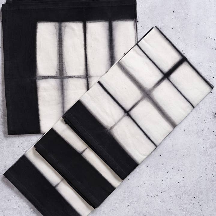 Sobremesa - Wholesale Dinner & Cloth Napkin - Black Cotton Cloth Napkins, Rectangle Design, Table Linens1