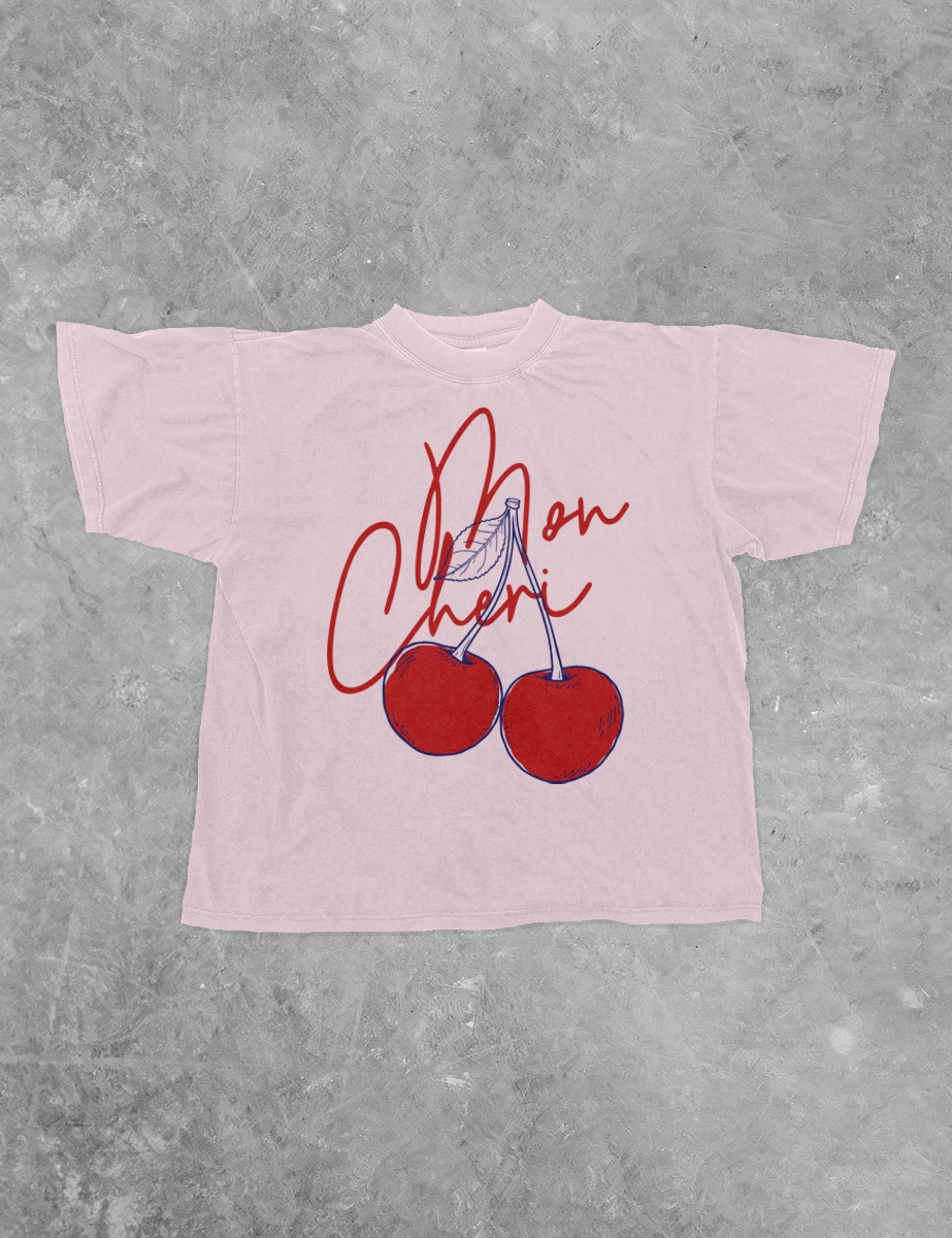 The Clandestine Underground – Engroshandel T-shirt med print - Dame – Mon Cheri, Cherries Boxy Bomulds-T-shirt2