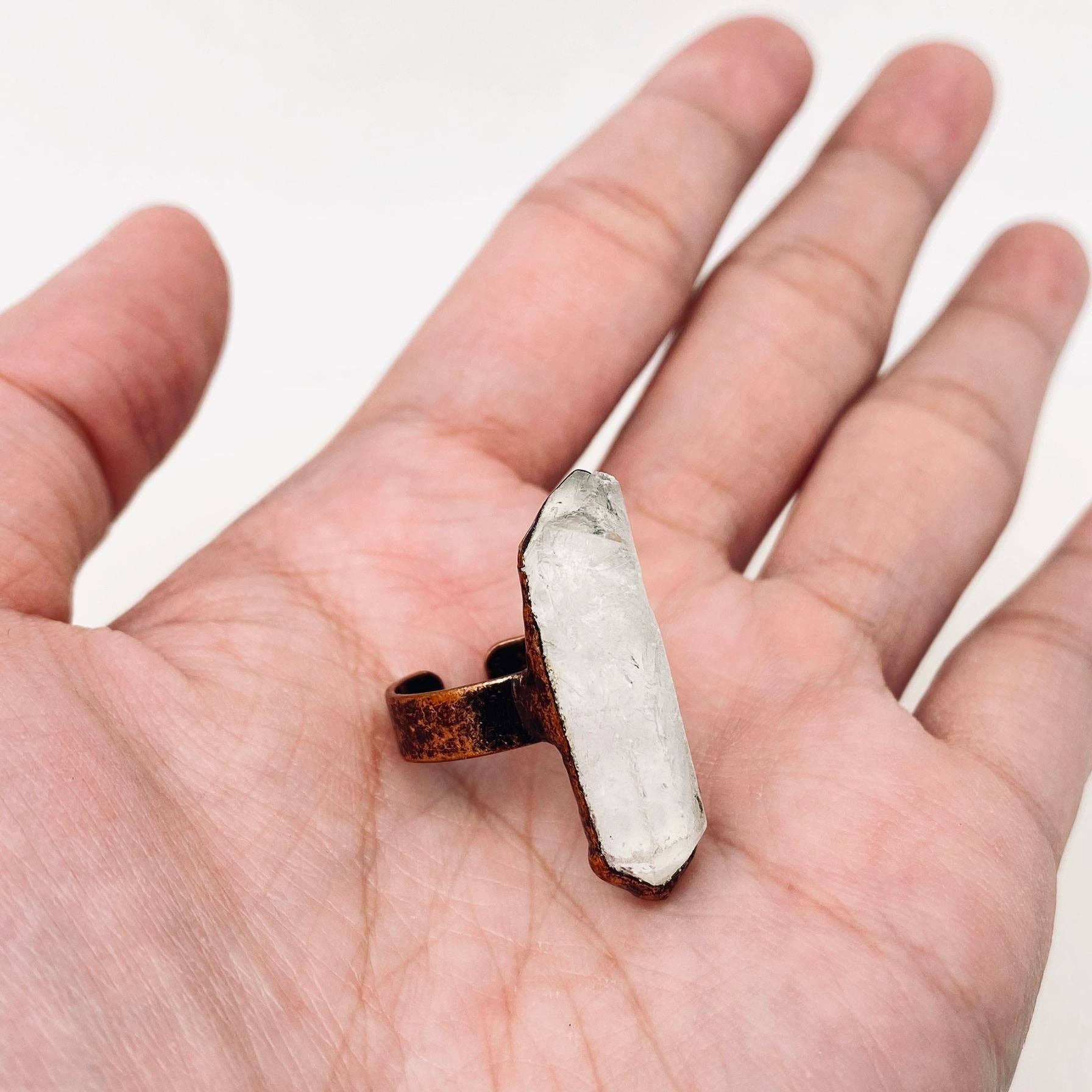 Mio Queena - Vente Bague de cocktail/de cérémonie - Bague réglable vintage en pierre naturelle et cristal amorphe - CS4