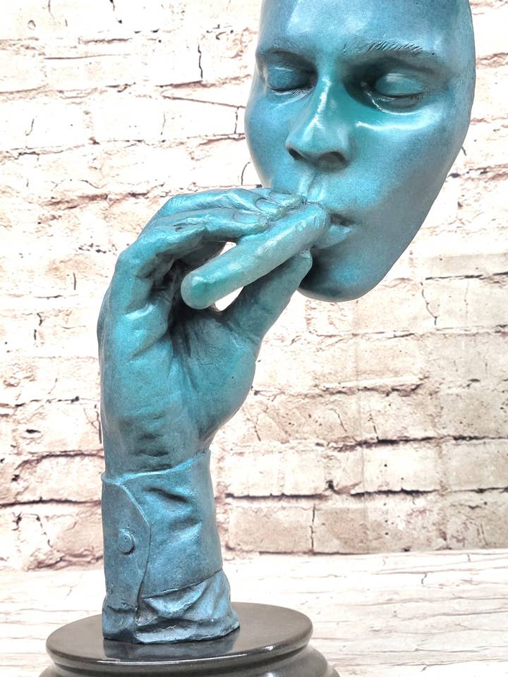 Salvador Dali Havana Man Smoking Cigar Bronze Sculpture Statue Hand Made Artwork for wholesale by Bronzhaus