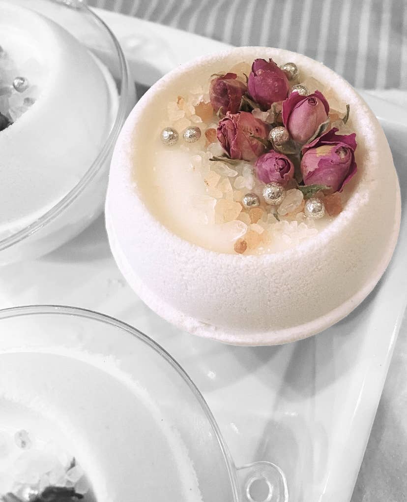 Phyzzy – wholesale Bath bomb/fizz – COCO ROSE I Bath Bomb - Luxurious Bath Experience