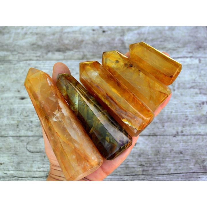 Kaia & Crystals – Pedra/cristal espiritual por atacado – Ponto Quartzo Hematóide Amarelo (30g - 250g)8