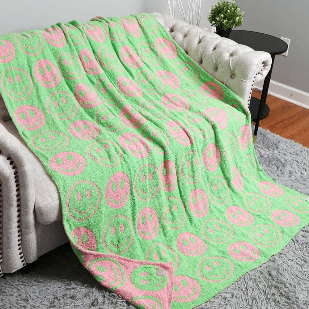 Sensibling Corp. - Wholesale Throw Blanket - SMILE PATTERNED REVERSIBLE Throw Blanket15