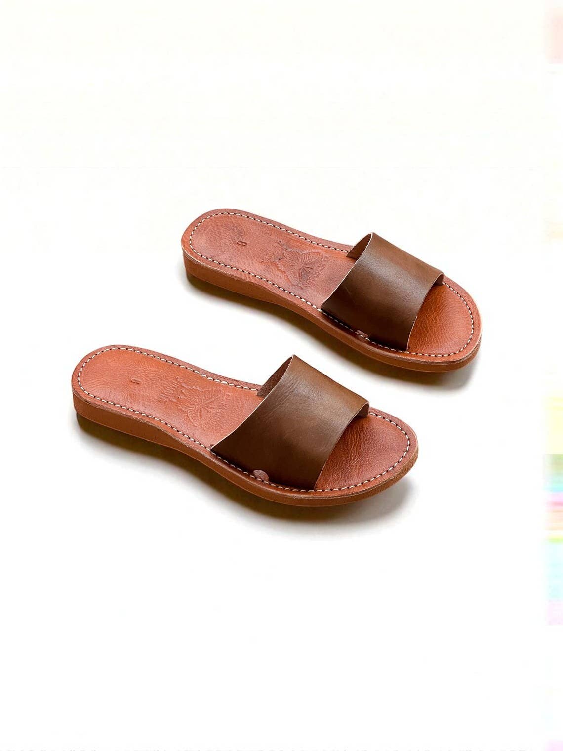 HandmadeBestSeller – wholesale Sandals – Women's – Handmade Moroccan Leather Slides – 3 Colors5