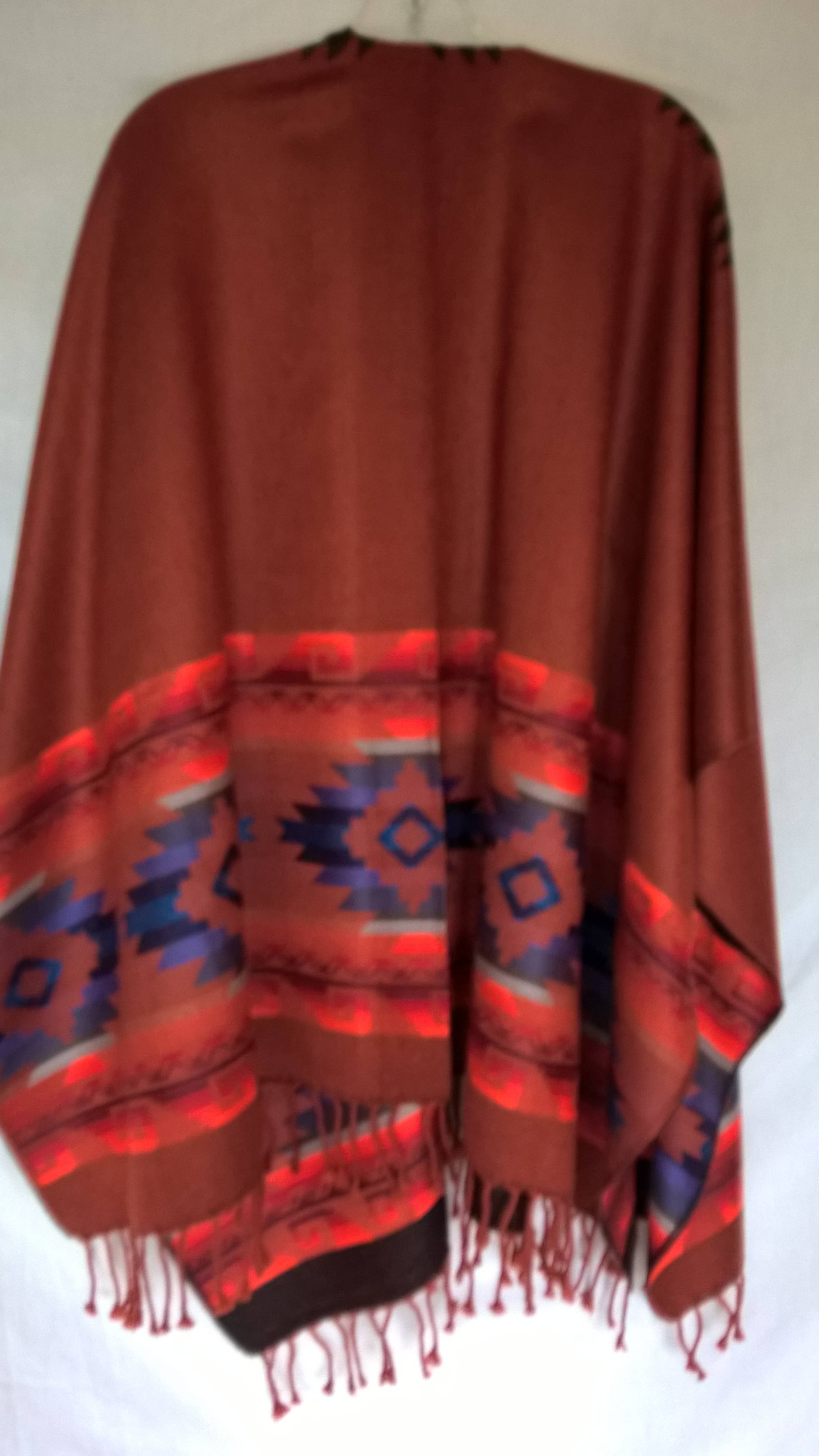 Treasure of ANDES - Venta al por mayor Poncho - Mujer - Poncho Andino Artesanal REVERSIBLE Unisex ENVÍO GRATIS22