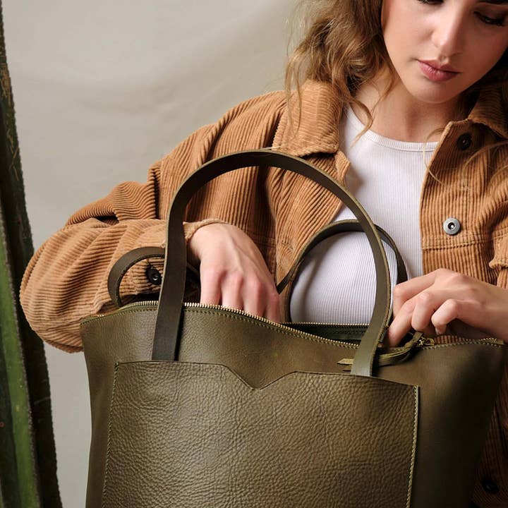 Leather wide tote bag with zipper and other Purchase Wholesale tote bags with zipper. Free Returns & Net 60 Terms on Faire trending on Faire.