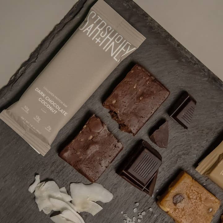 Stars + Honey - Wholesale Snack Bar - Dark Chocolate Coconut (10-Pack)