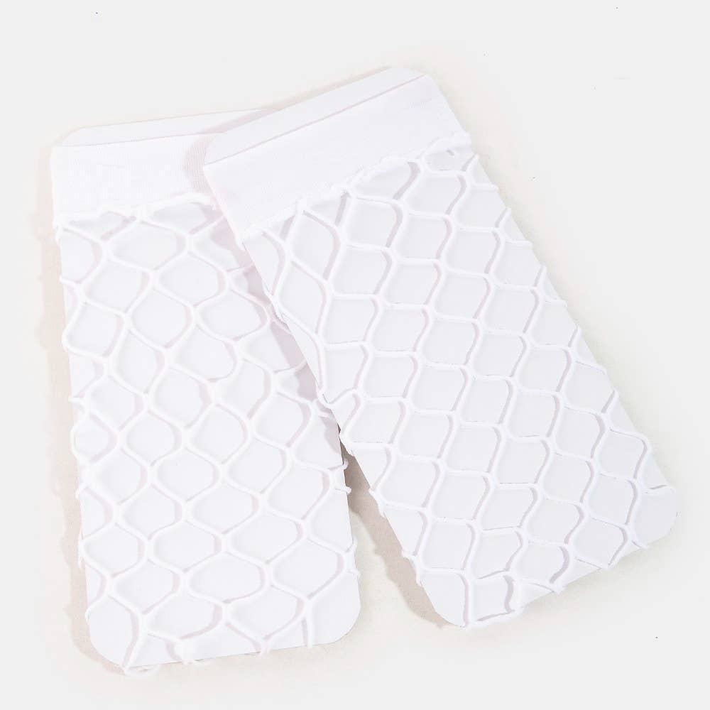 WH Large Gap Fish Net Socks for wholesale on Faire1