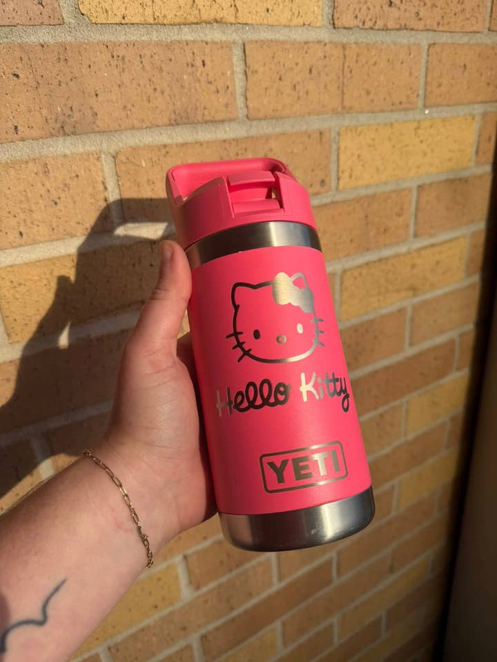 Hello Kitty Laserindgraveret 12oz Rambler JR for engroshandel hos The Girl With The Laser