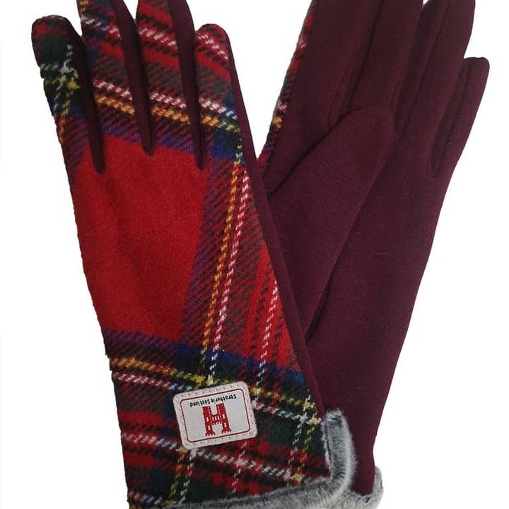 Strathurie Ladies Tweed Stewart Tartan Glove for wholesale by Strathurie