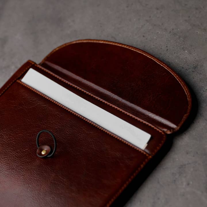 Time Resistance - Wholesale Folders - Leather Folder for Documents - The Loved One
