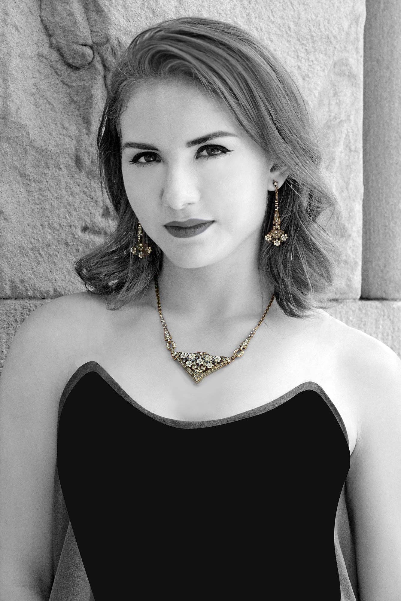 Sweet Romance Jewelry – wholesale Hänge-/berlockhalsband – Art Deco Triangel Frans Gatsby Halsband N12042