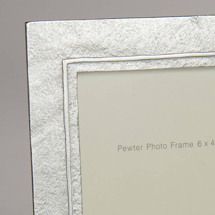 Lancaster and Gibbings - Wholesale Picture Frame - Raised Line Hand Cast Pewter Photo Frame