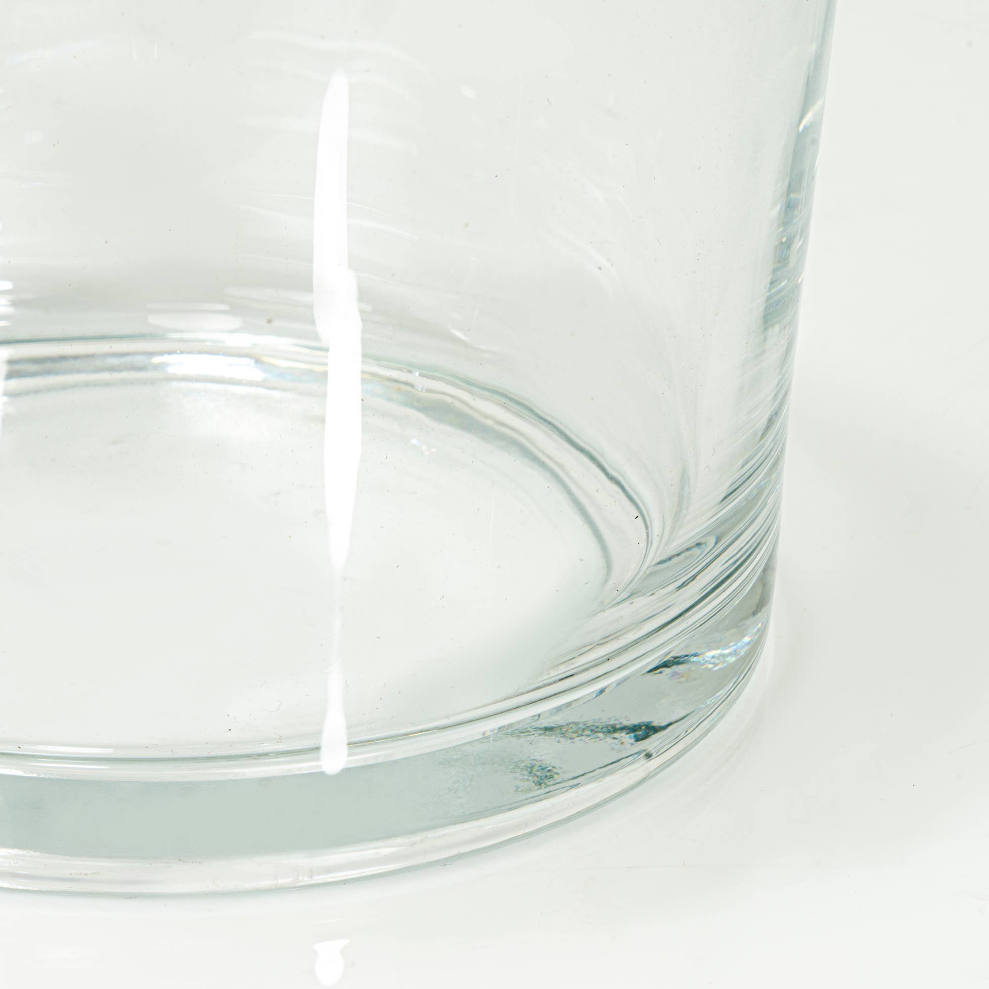 Portofino International Trading, USA - Wholesale Vase - Cylinder Floral Vase 6" x 6"3