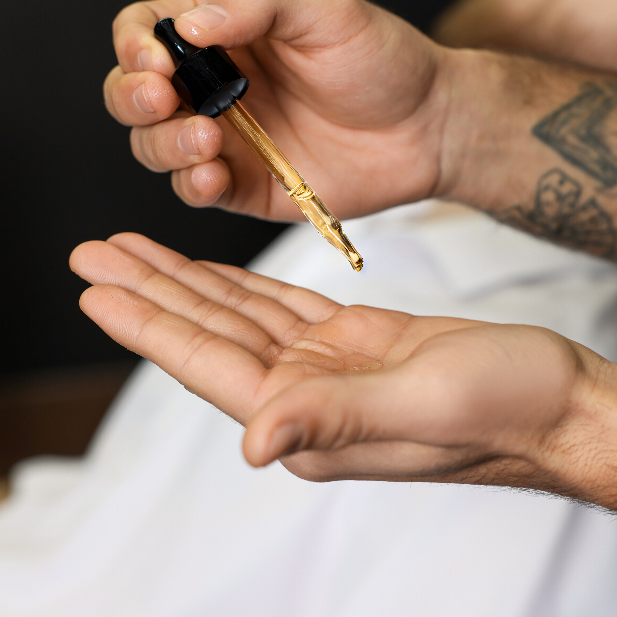 Nuez Acres - Wholesale Beard Styling Product - Nuez Acres® Beard Serum – Hydrate & Style Naturally3