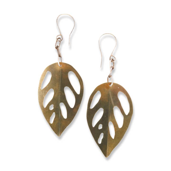 Orecchini pendenti a forma di foglia per la vendita all'ingrosso da parte di Bunnycone Designs