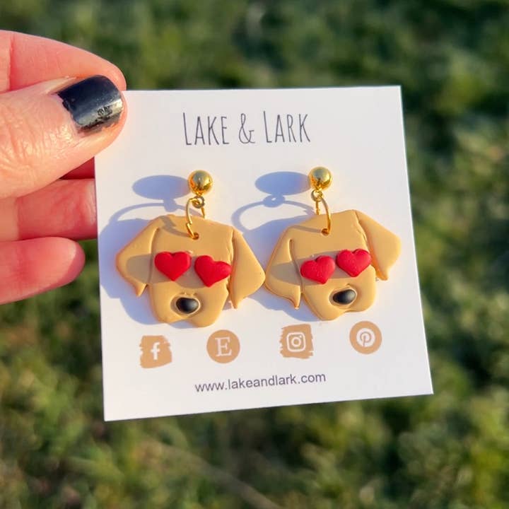 Pendientes Golden Retriever con forma de corazón para perro para venta al por mayor de Lake and Lark